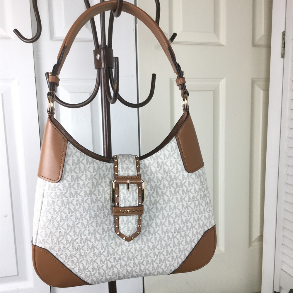 MICHAEL KORS LILLIAN WHITE TAN LOGO SHOULDER BAG - Picture 5 of 6